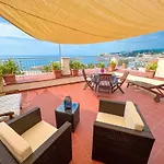 Vista Mare Borgo Peri 因佩里亚