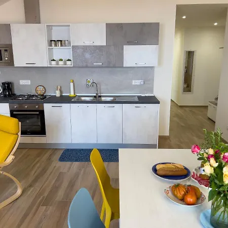 Apartment Vista Mare Borgo Peri Imperia