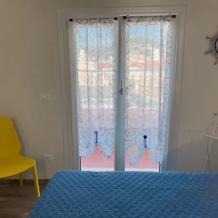 Vista Mare Borgo Peri * Imperia