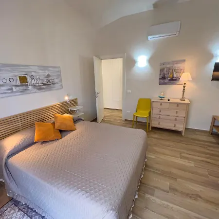 Vista Mare Borgo Peri Apartment